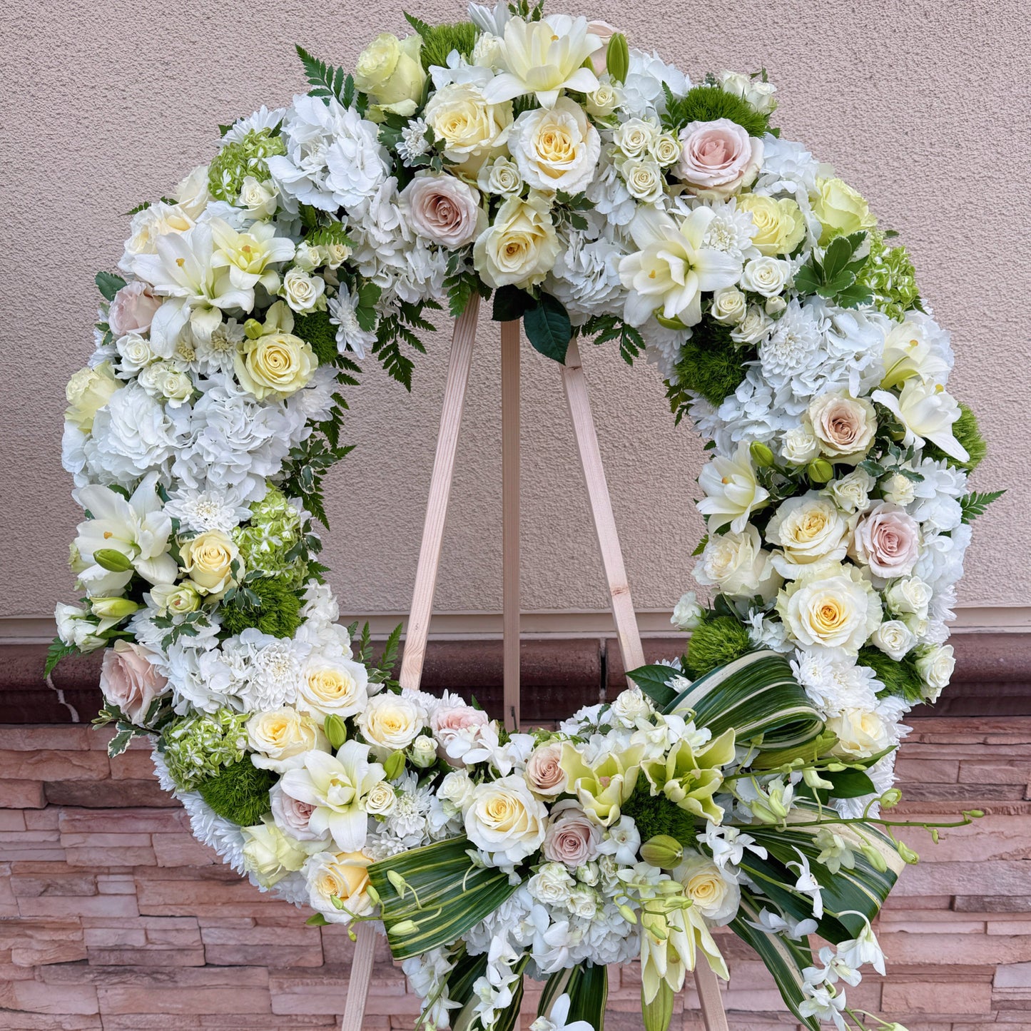 Prestige White Elegance Wreath 🤍 Premium Sympathy Tribute