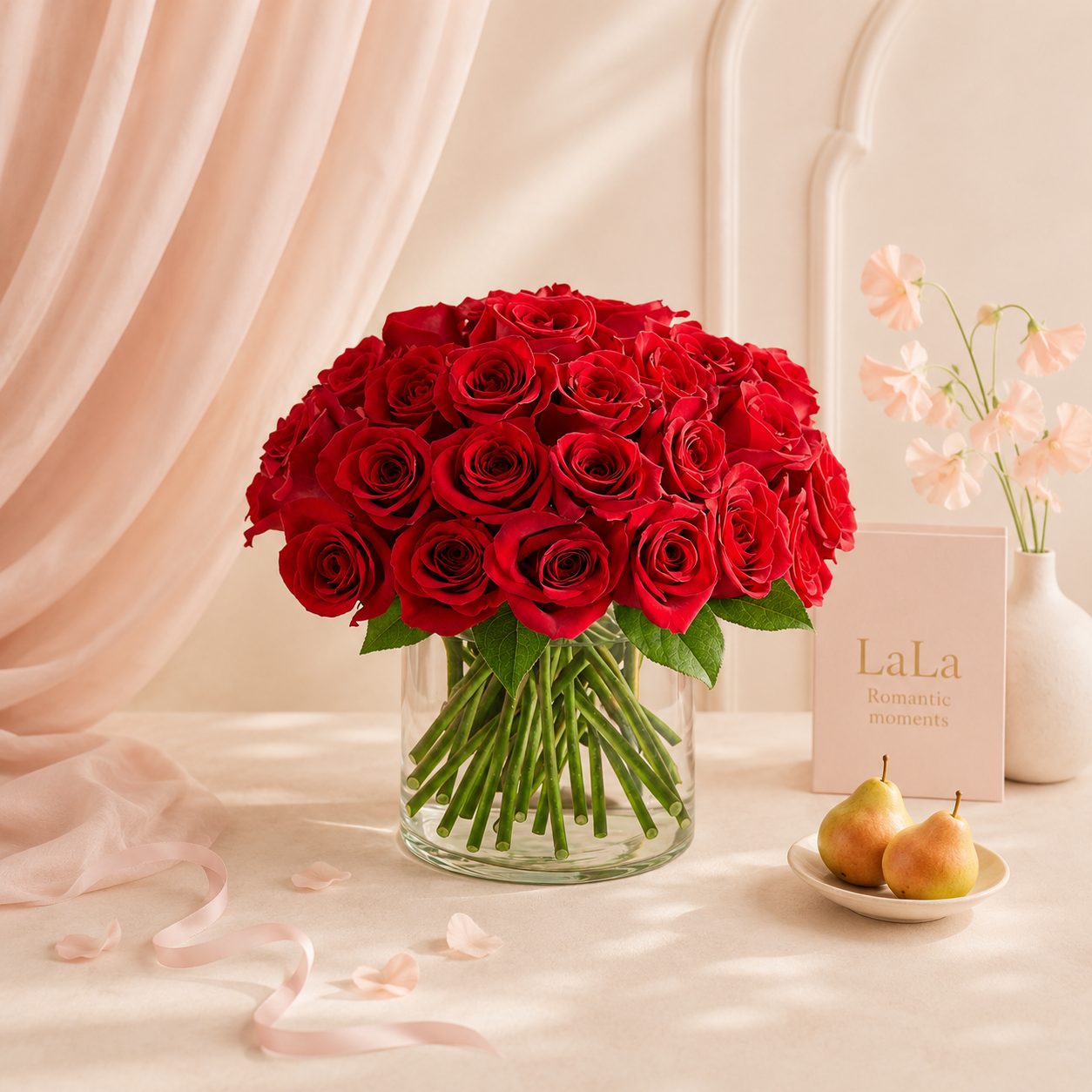 Classic Red Rose Bouquet in Vase